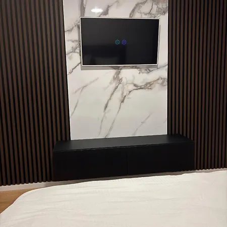 S52 *